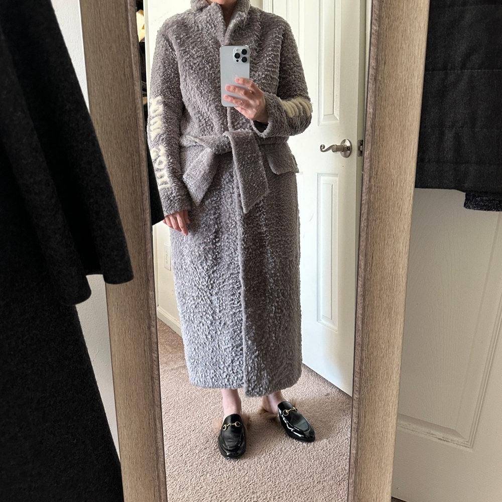 Shearling coat - Picture 8 of 8